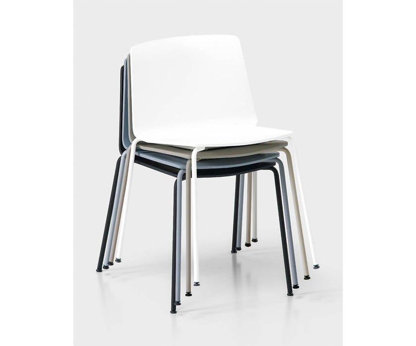 High end Rama Four Legs Outdoor Chair by Kristalia Casa Design