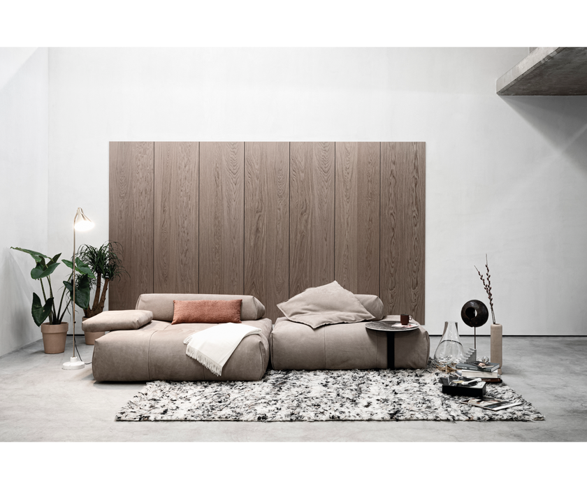 Tab 2021 Sofa  | Cierre | Casa Design Group