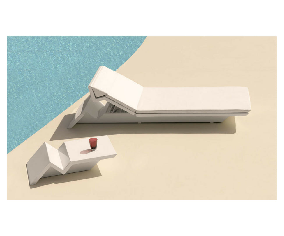 High end Rest Sun Chaise by Vondom Casa Design