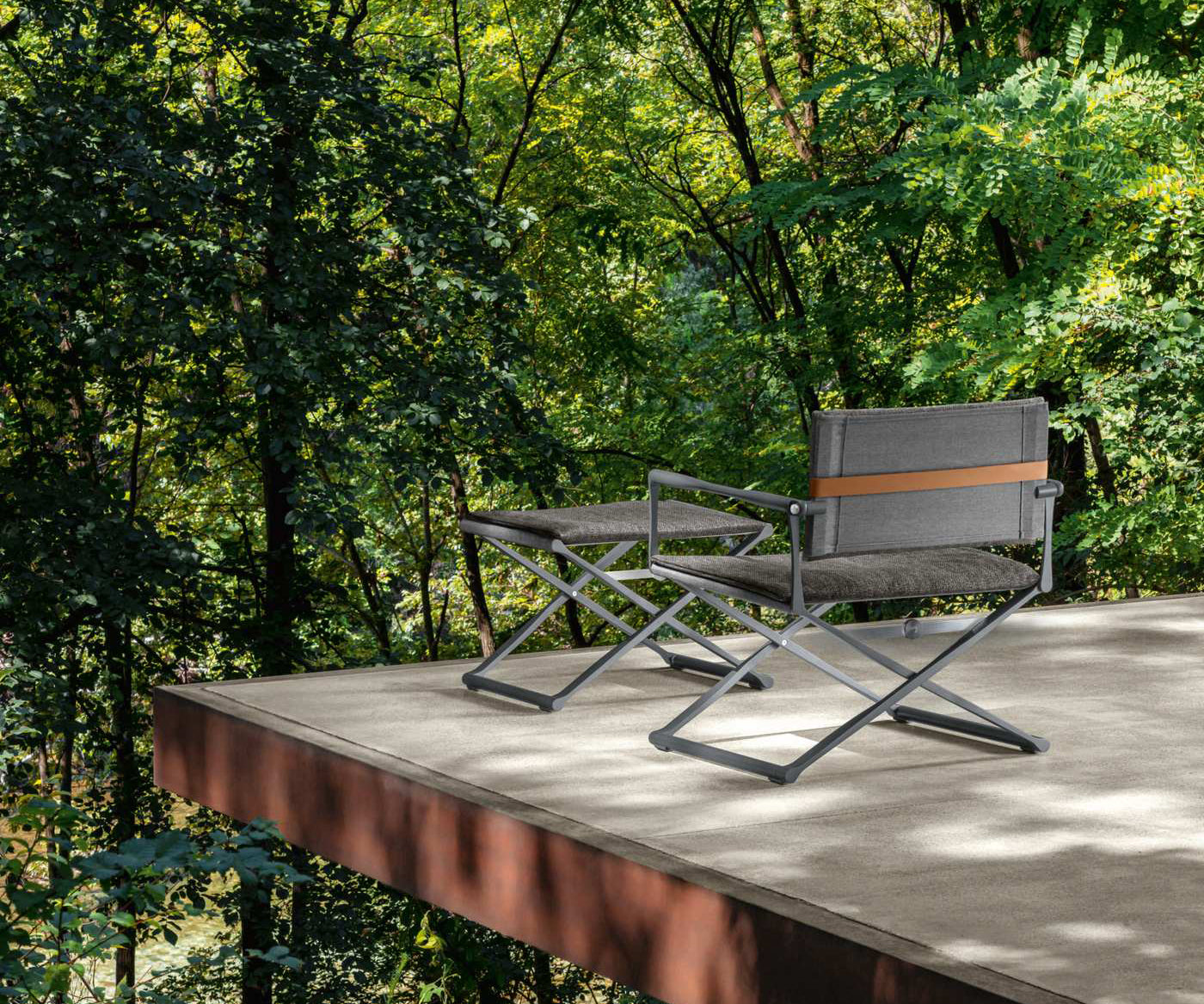 Rivera Director Lounge Chair Talenti