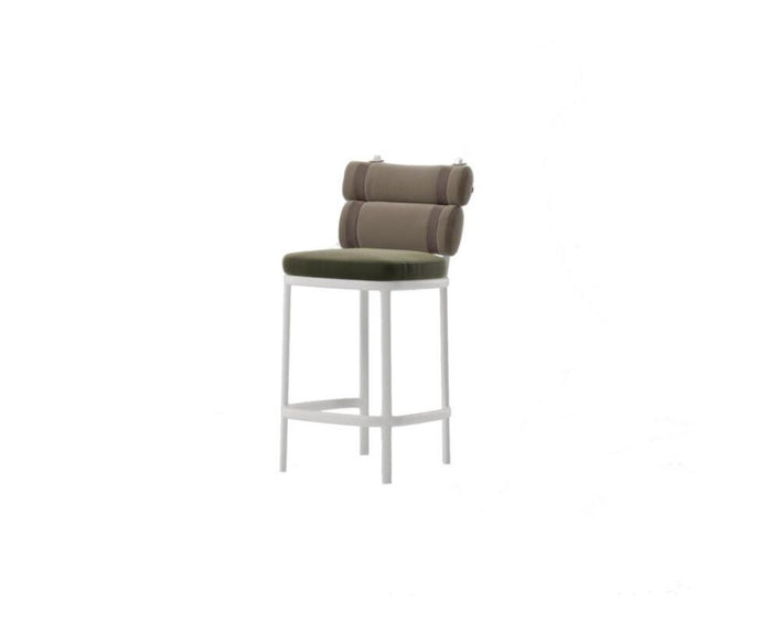 Roll Outdoor Barstool Kettal