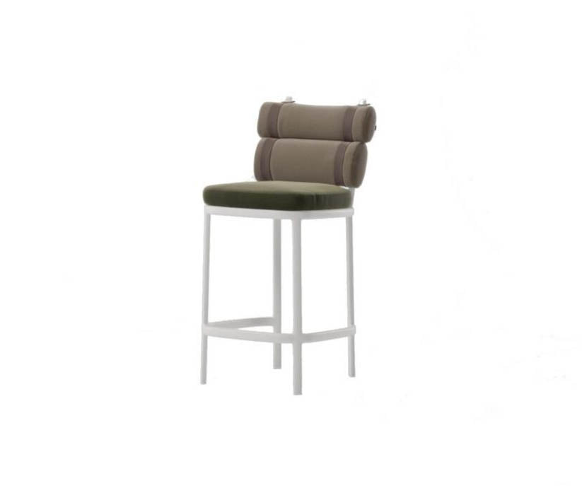 Roll Outdoor Barstool Kettal