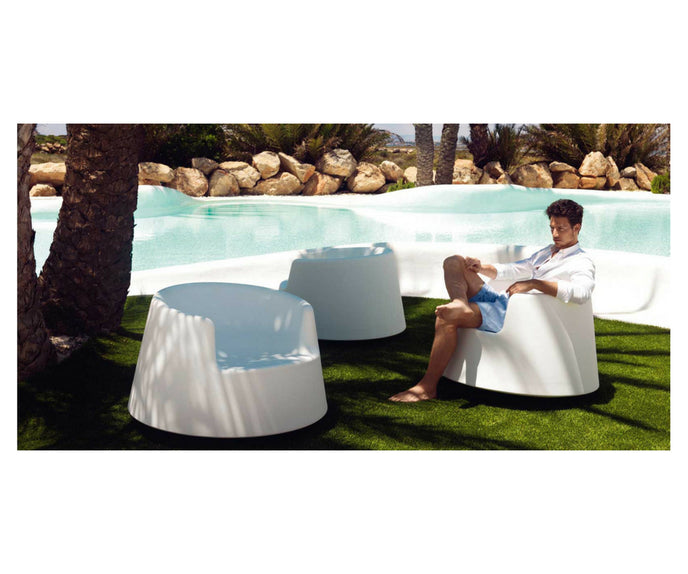 High end Roulette Rocking Chair by Vondom Casa Design