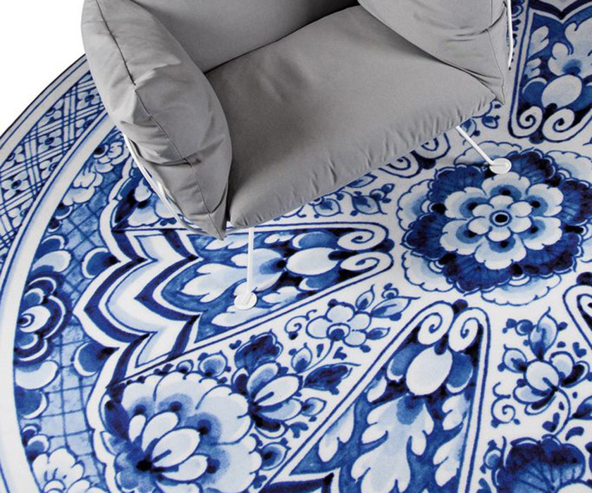 Delft Blue Plate Rug Moooi