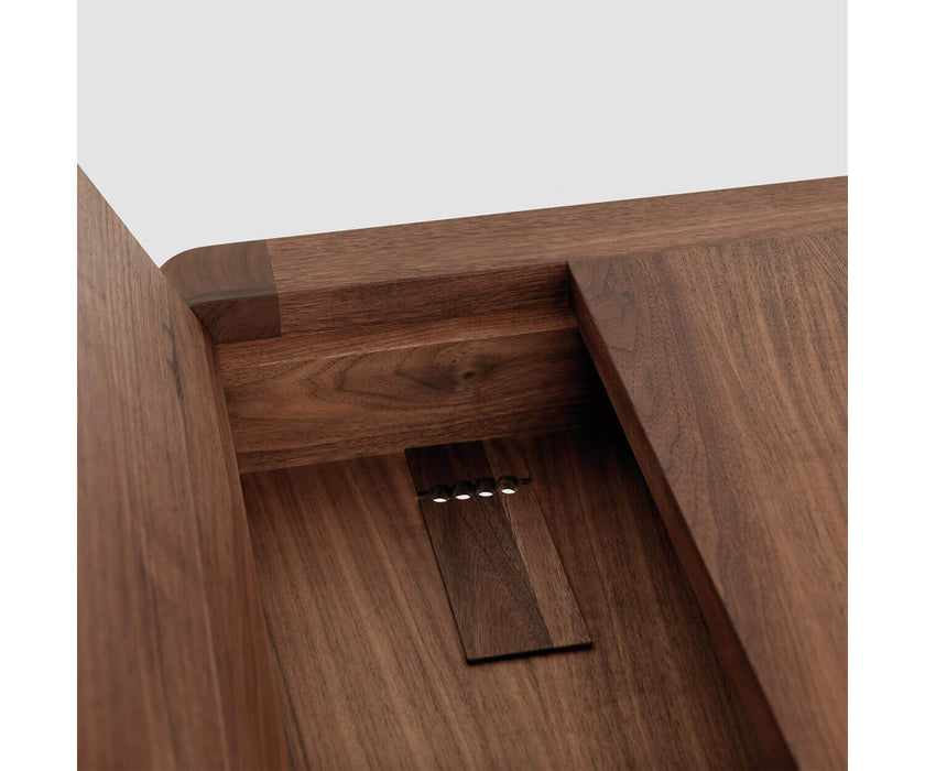 Secret Desk Zeitraum