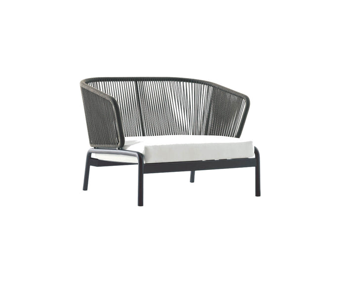 Spool 001 Lounge Chair Roda