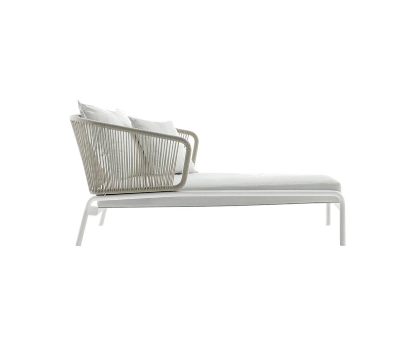 Spool 004 Lounge Roda