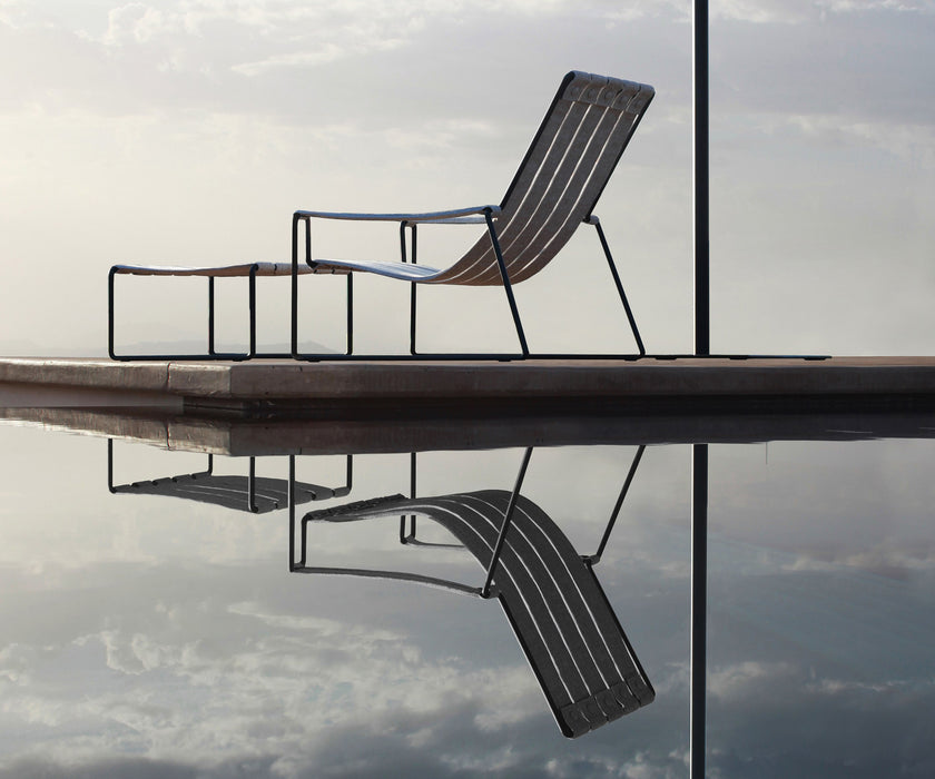 Strappy Sun Lounger Royal Botania