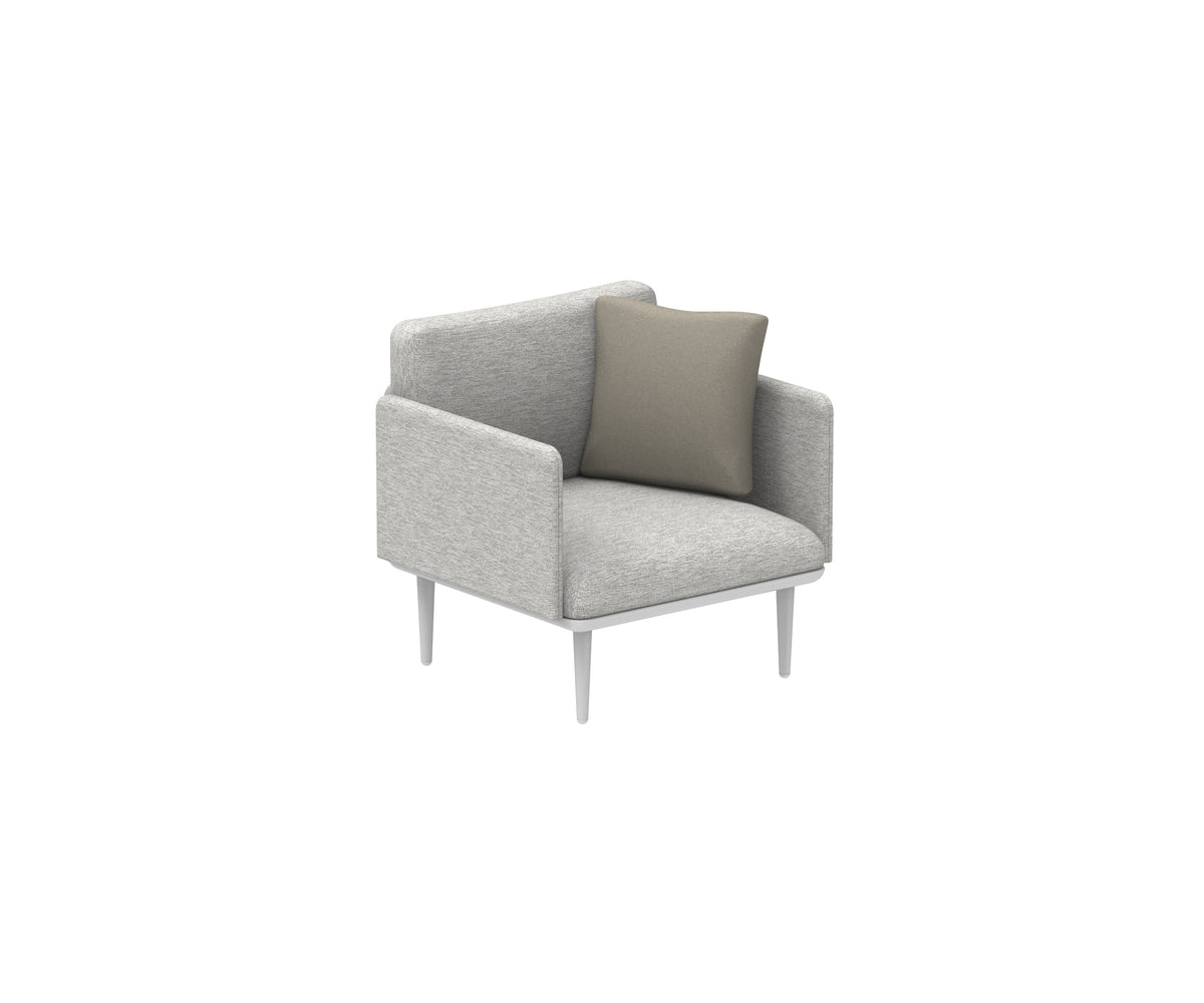 Styletto Lounge Armchair | Royal Botania