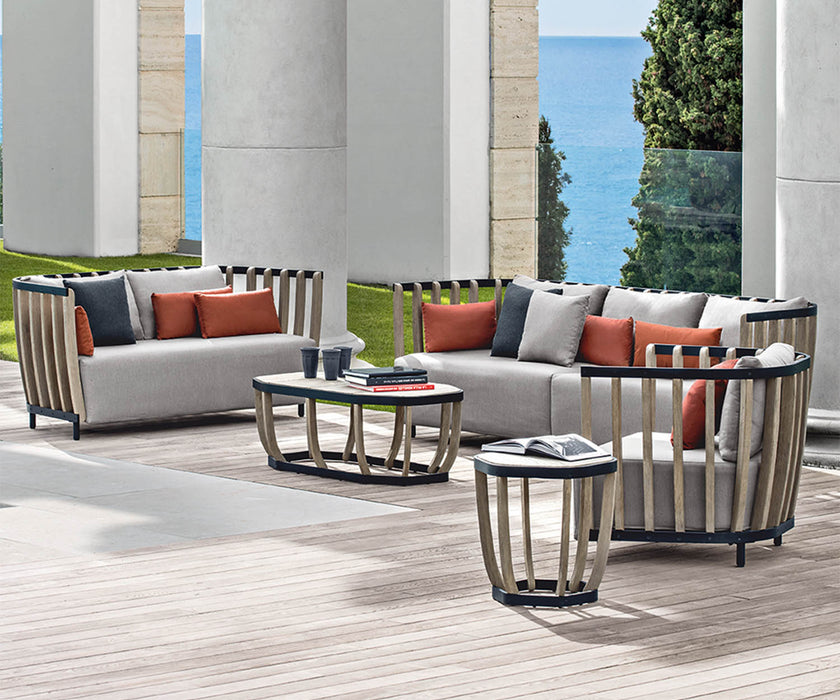 High end Swing XL Sofa by Ethimo Casa Design
