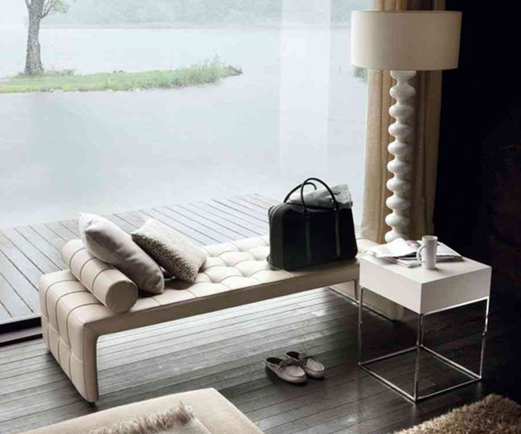 Scarlett Bench Porada