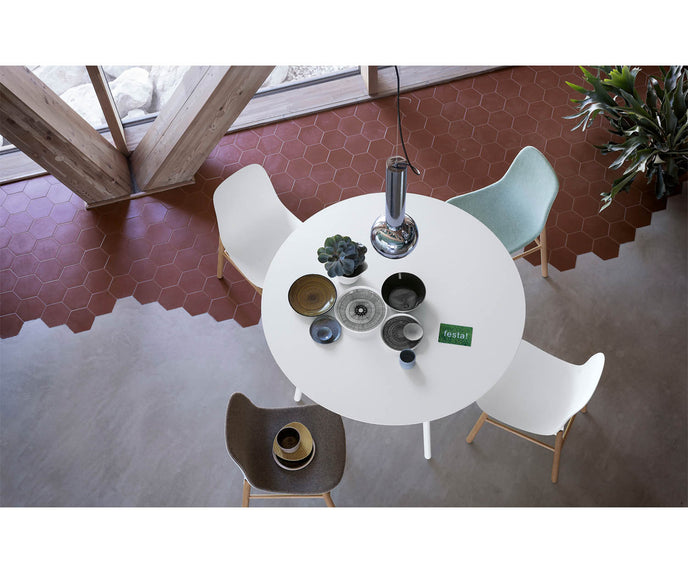 High end BCN Bar Table by Kristalia Casa Design
