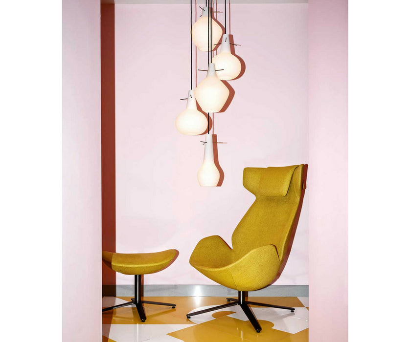 Shelter Armchair | Tacchini