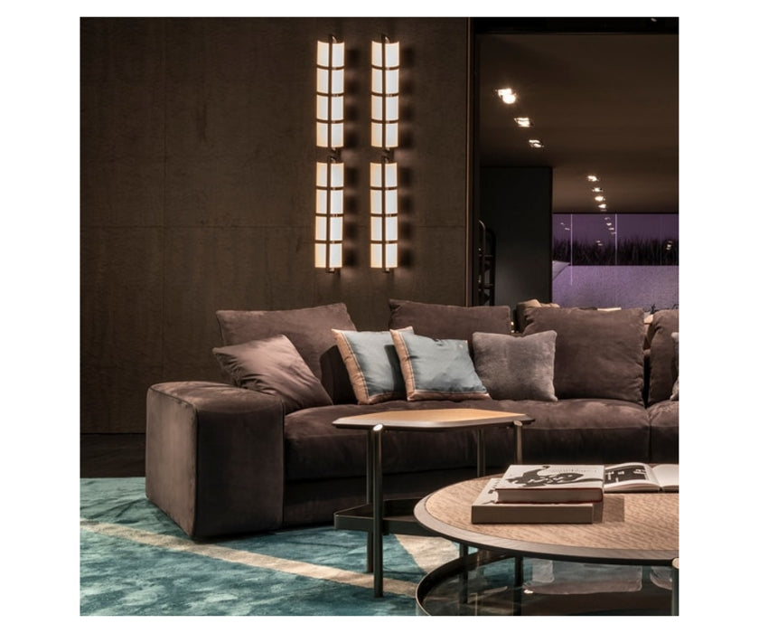 Shield Lamp Giorgetti