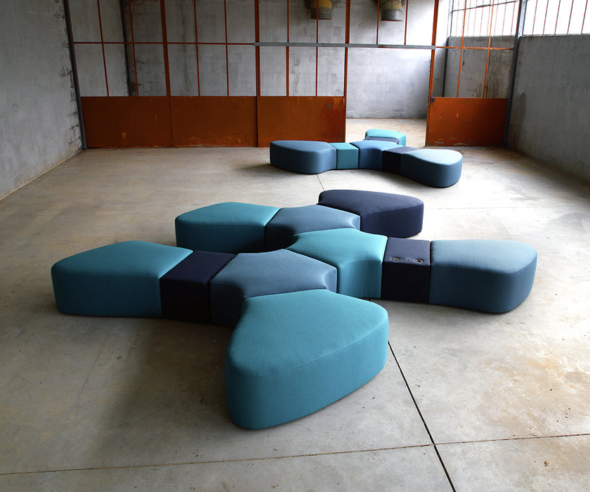 Sir-Pent Poufs and Modular System Adrenalina