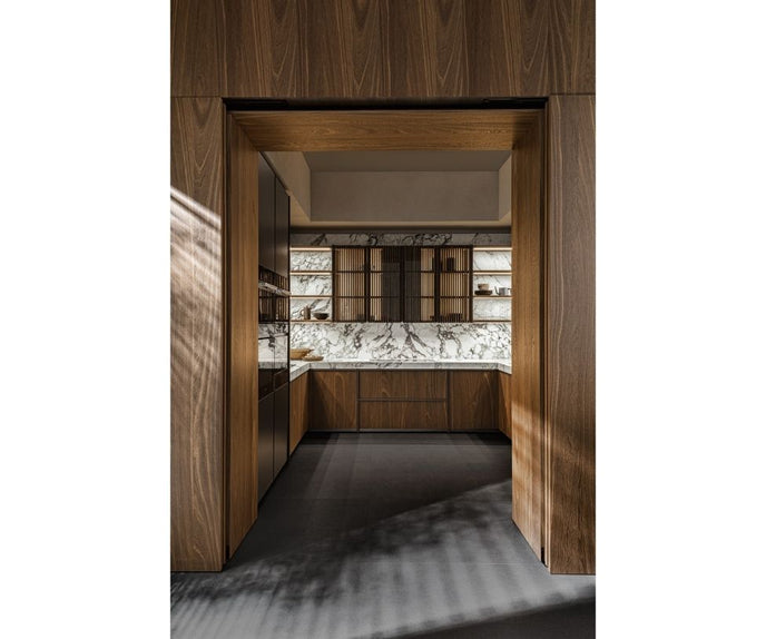 High end Sistema 7 Door System by Dada Casa Design