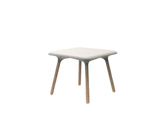 High end Sloo Dining Table by Vondom Casa Design