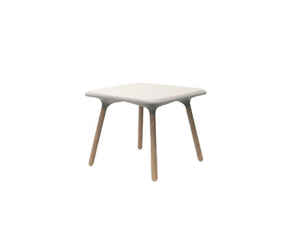 High end Sloo Dining Table by Vondom Casa Design