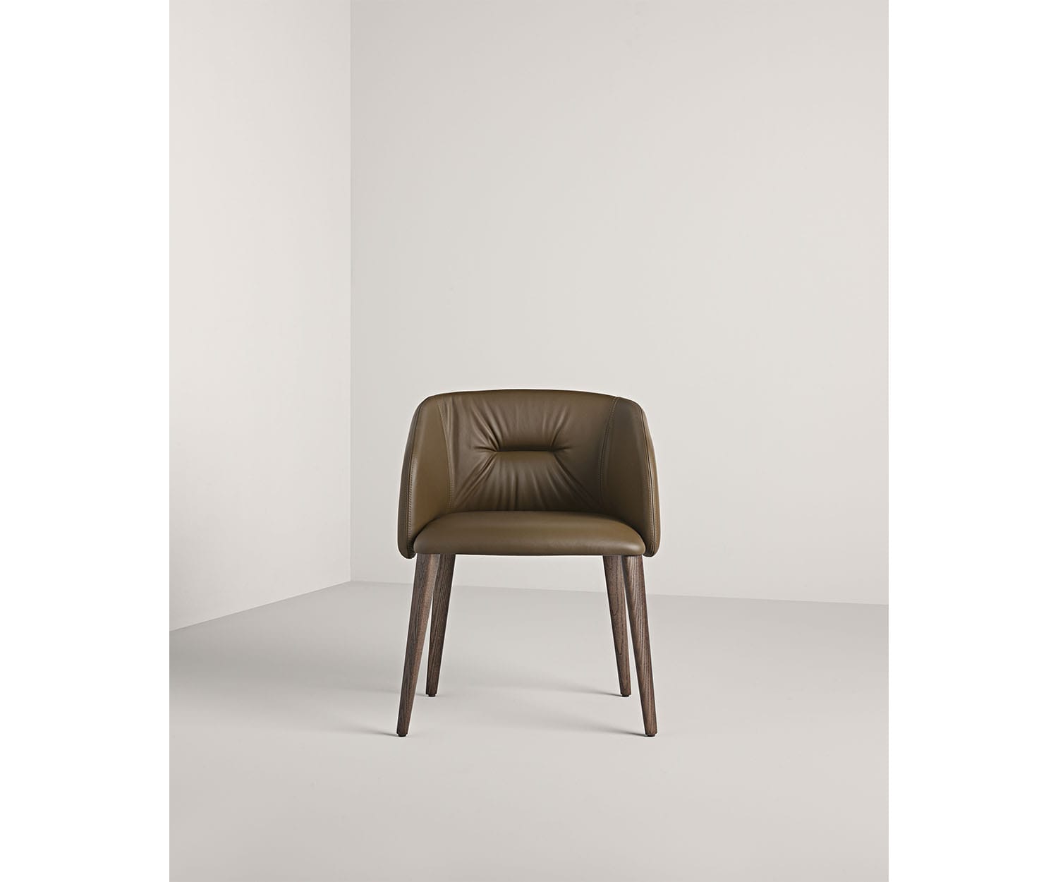 High end Sofy Dining Armchair by Frag Casa Design