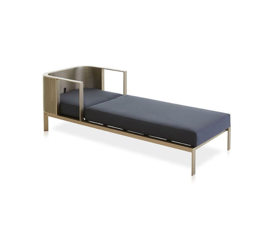 High end Solanas Chaise Longue by Gandia Blasco Casa Design