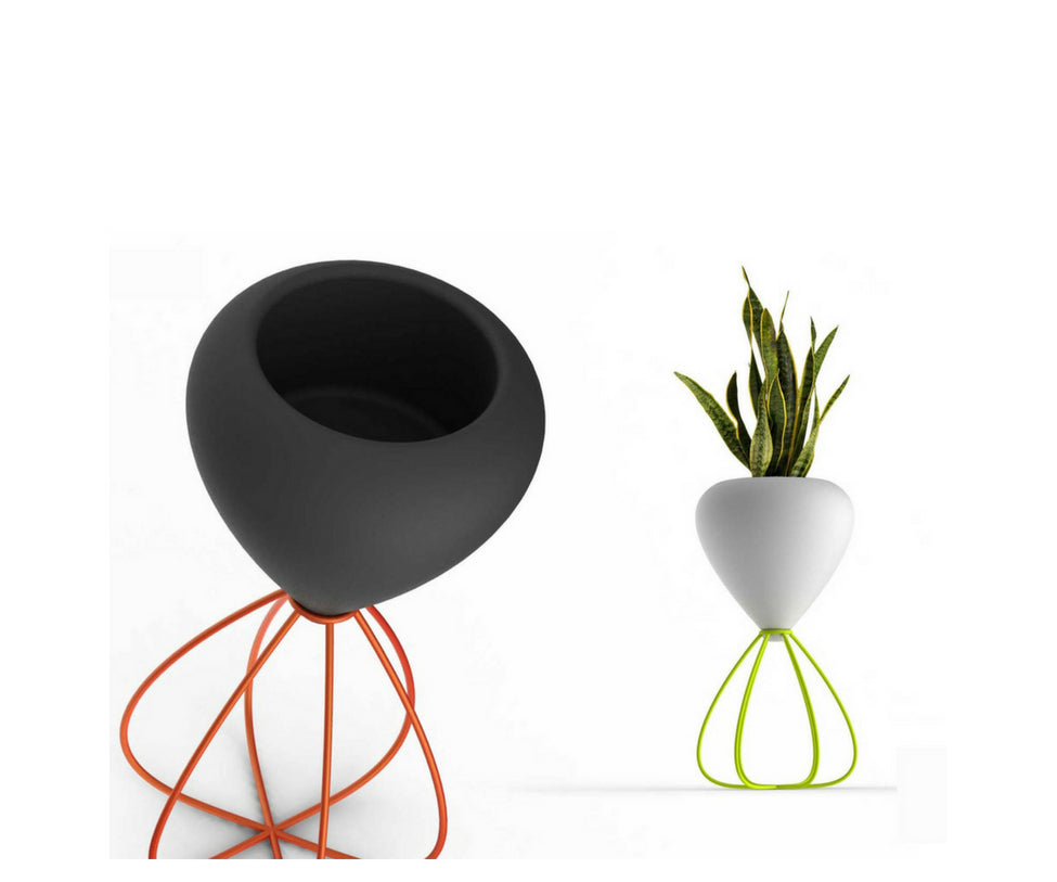 High end Spaghetti Planter by Vondom Casa Design