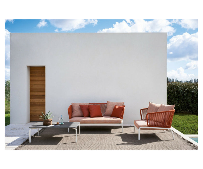 Spool 001 Lounge Chair Roda
