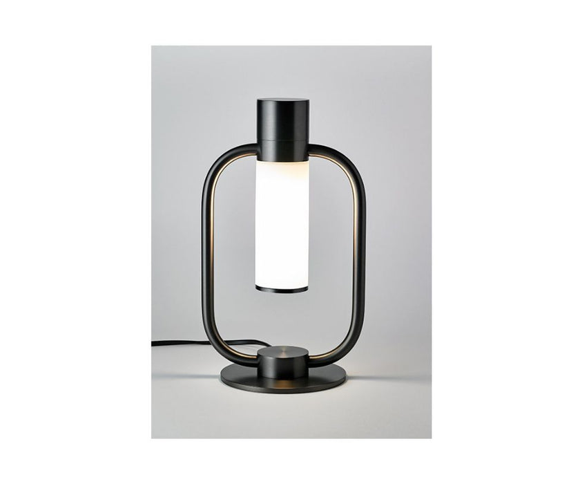 High end Storm Table Lamp by CVL Luminaires Casa Design