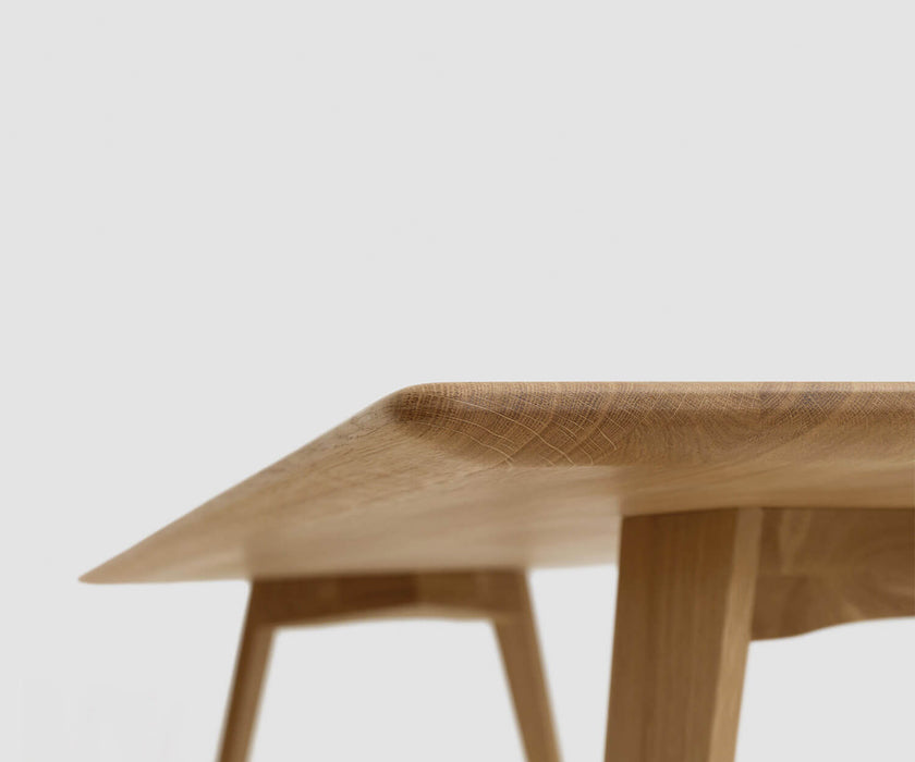 Twist Rectangular Dining Table Zeitraum