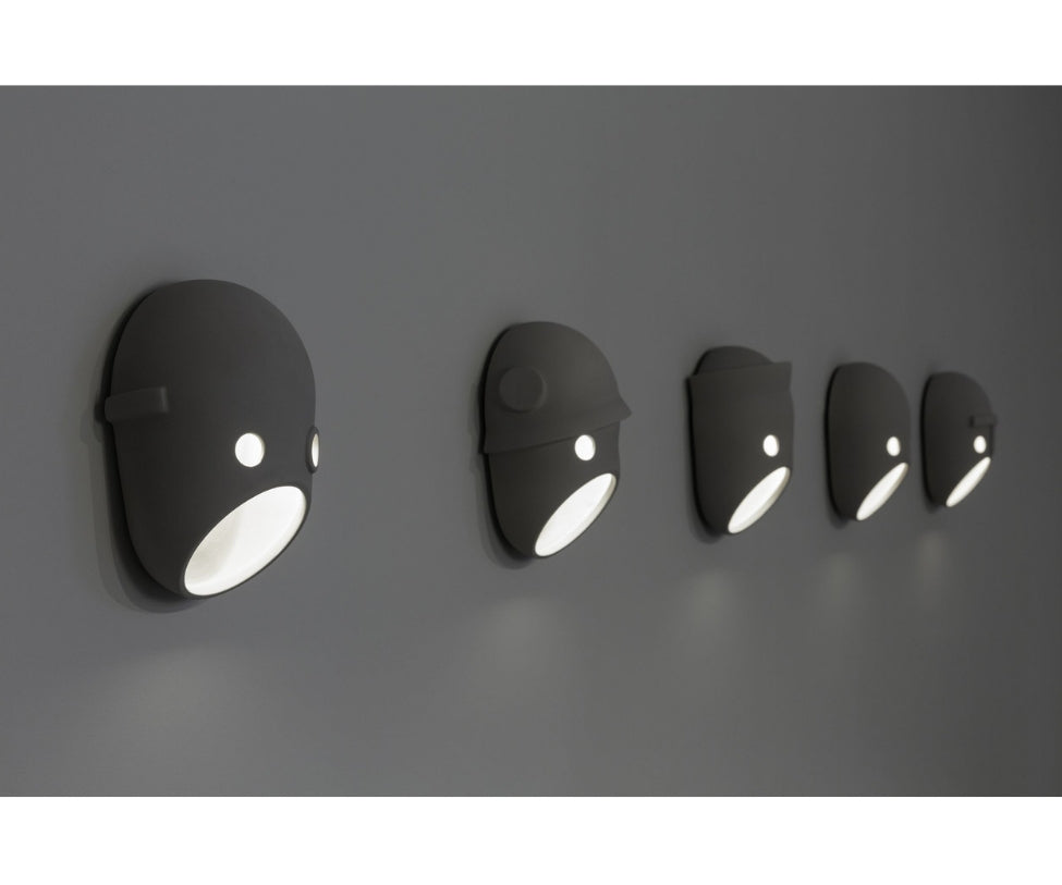 The Party Wall Lamps Moooi