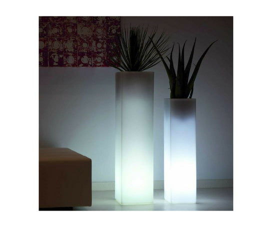 High end Square Tower Planter by Vondom Casa Design