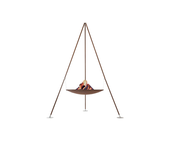 High end Tripee Fire Pit by AK47 Design Casa Design