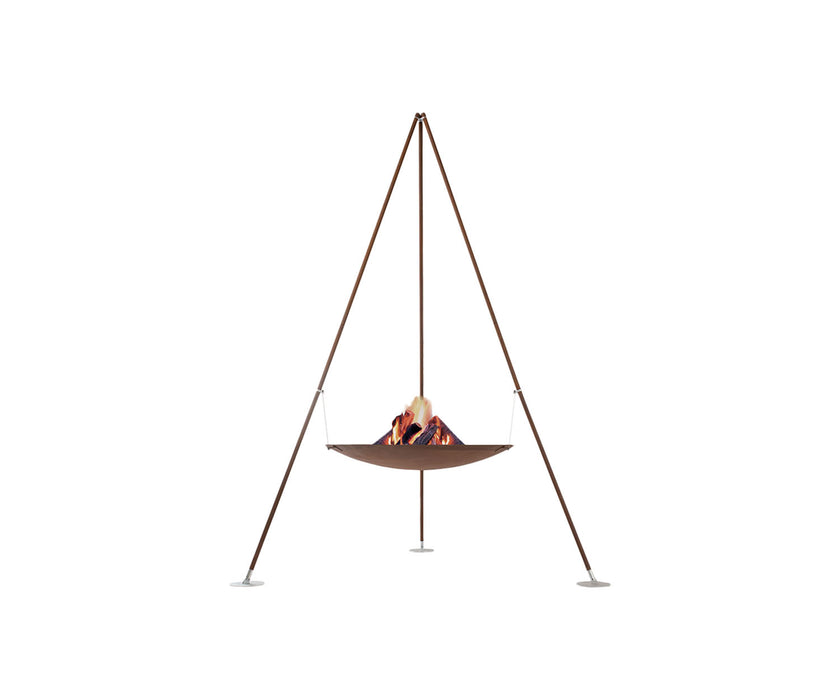 High end Tripee Fire Pit by AK47 Design Casa Design