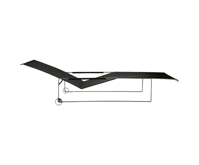 High end Cima Tumbona Chaise Lounge by Fueradentro Casa Design