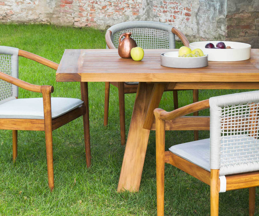 Atmosphera Typhoon Table 300