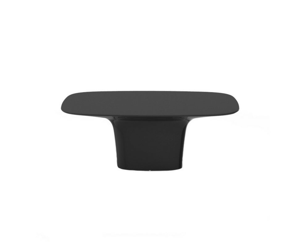 High end Ufo Dining Table by Vondom Casa Design