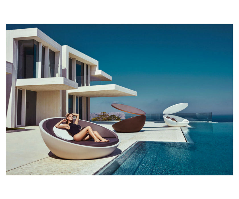 High end Ulm Daybed by Vondom Casa Design