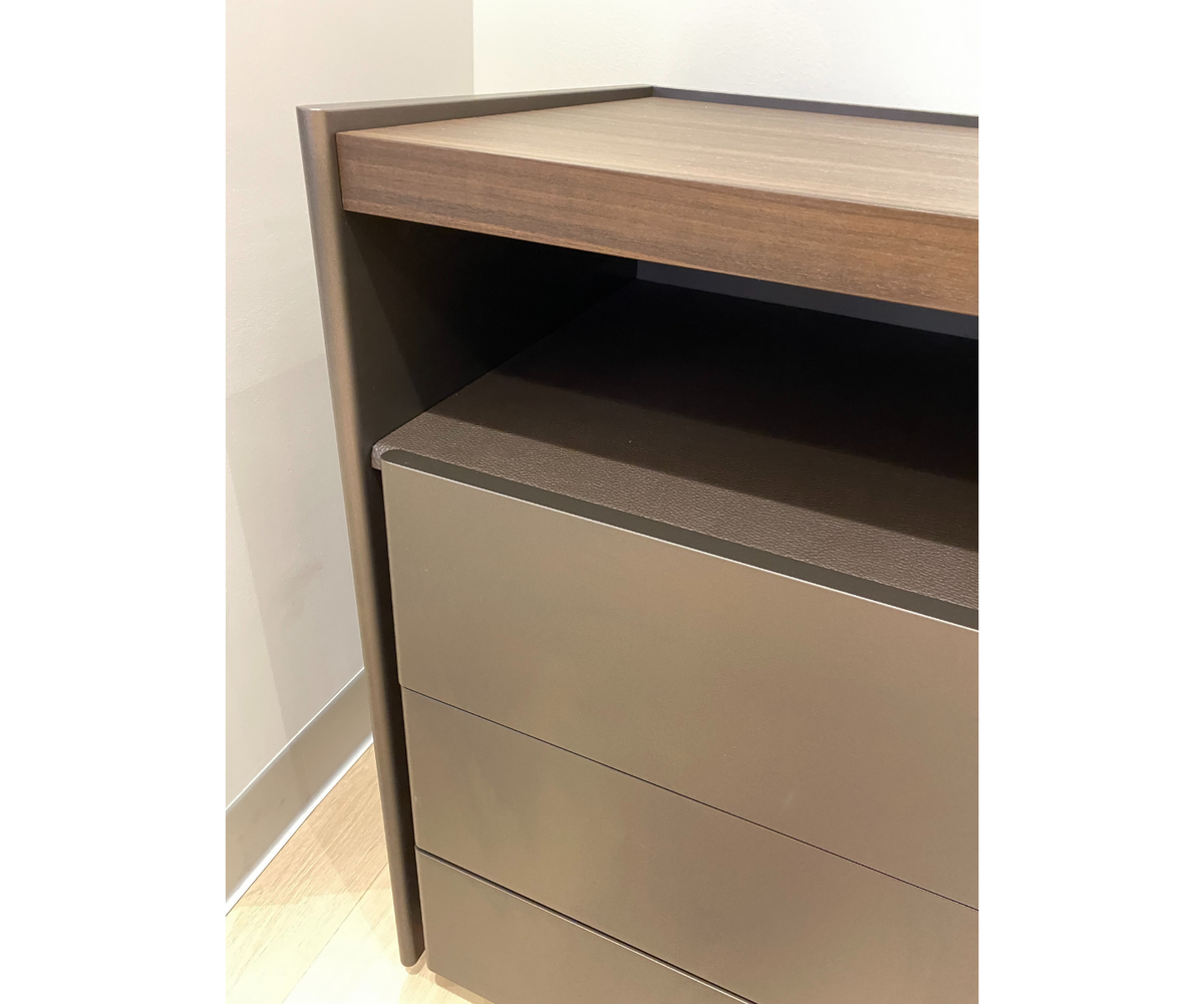 5050 Chest Of Drawers