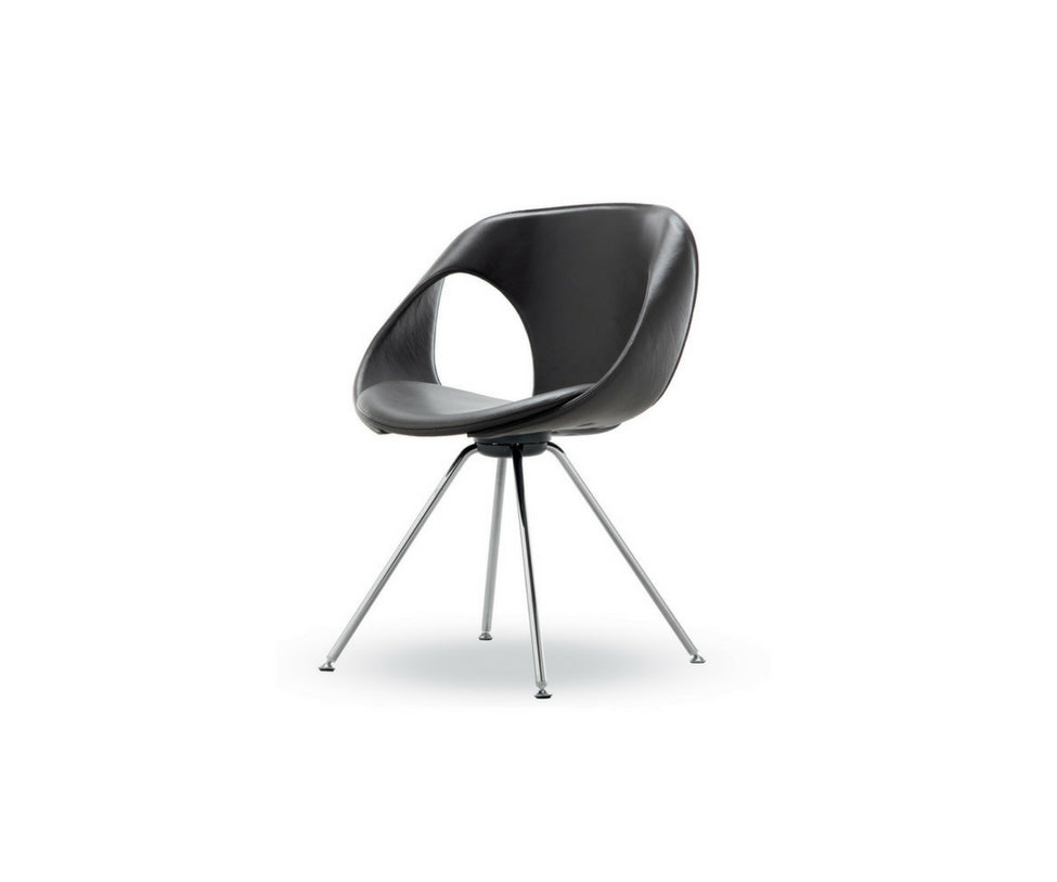 Up Upholstered 907 Armchair | Tonon