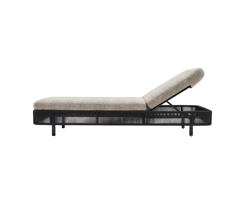 High end Tibidabo Sunlounger by Varaschin Casa Design