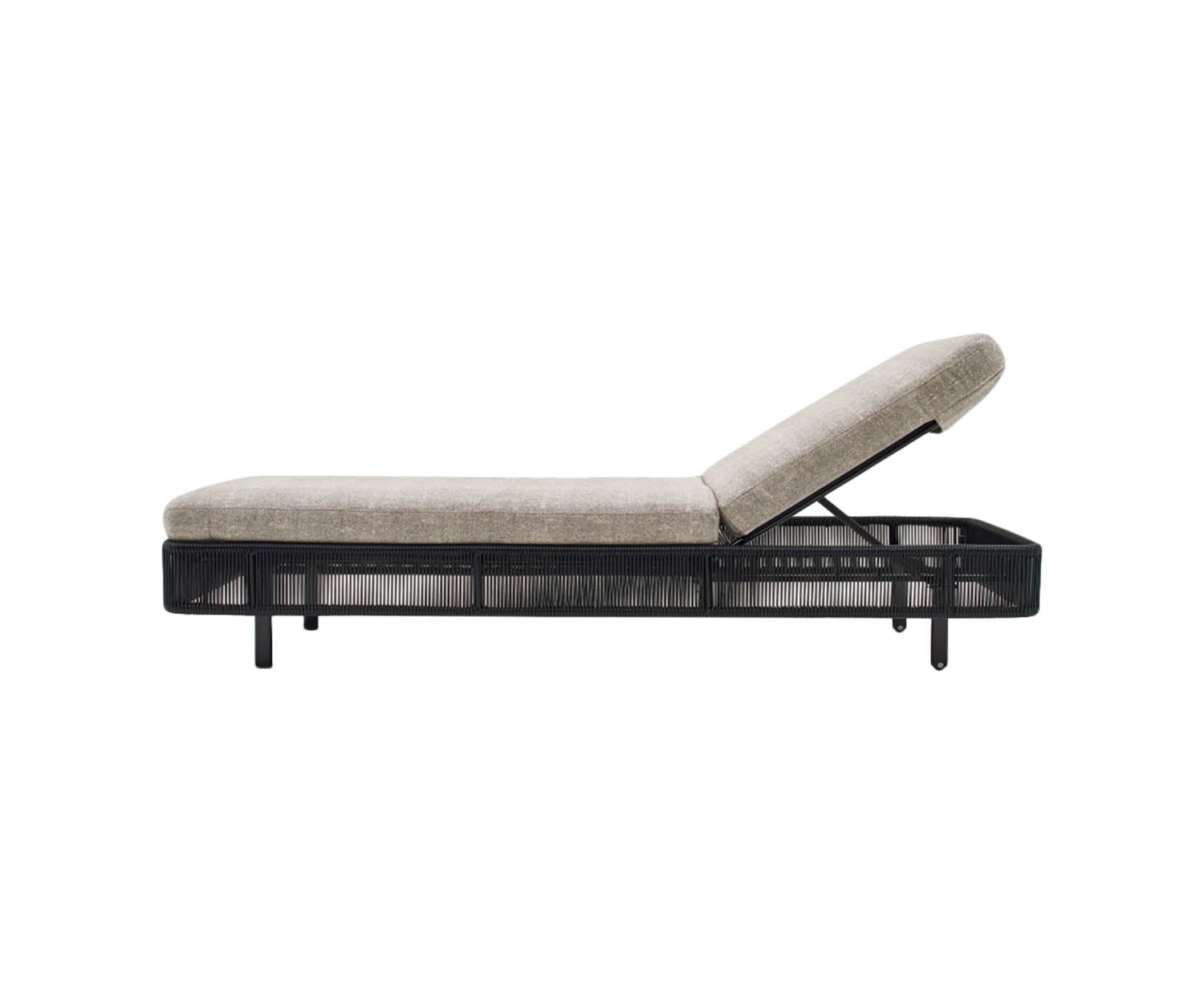 High end Tibidabo Sunlounger by Varaschin Casa Design