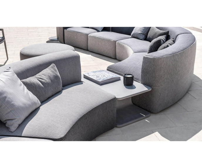 High end Belt Tavolino by Varaschin Casa Design