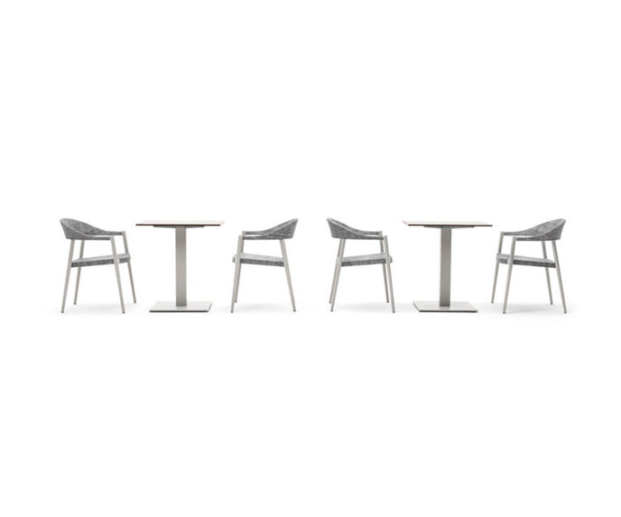 High end Tight Base Table by Varaschin Casa Design