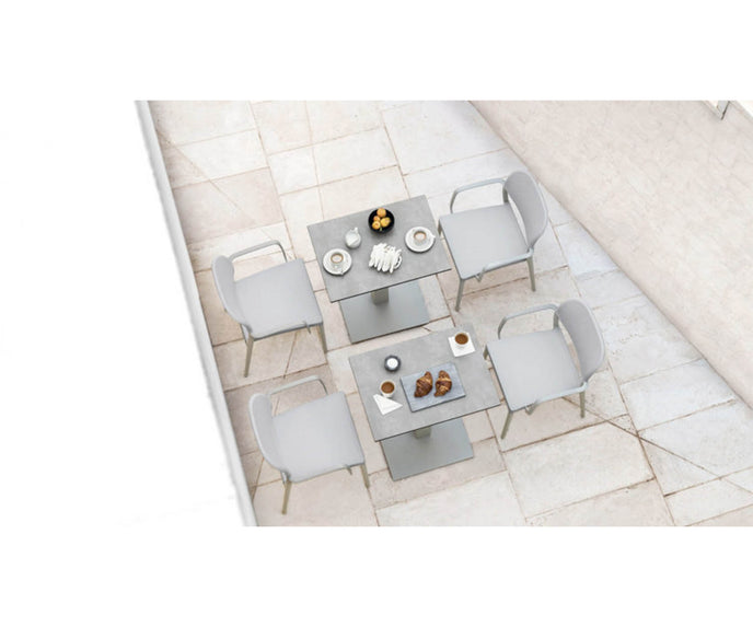 High end Tight Base Table by Varaschin Casa Design