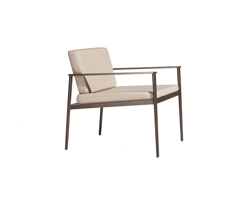 High end Vint Low Armchair by Bivaq Casa Design