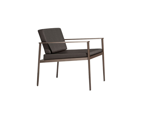 High end Vint Low Armchair by Bivaq Casa Design