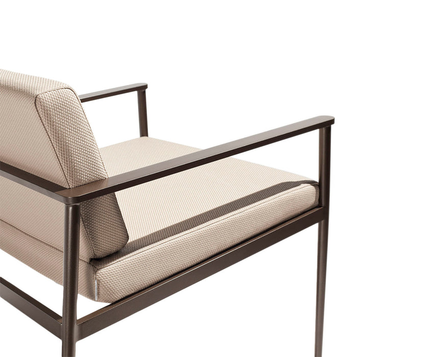 High end Vint Low Armchair by Bivaq Casa Design