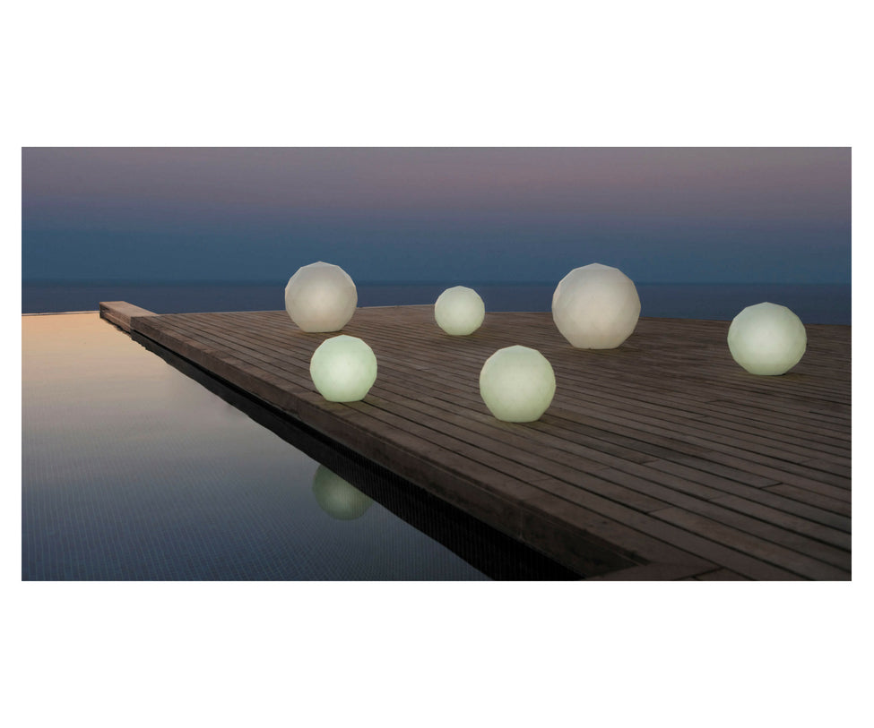 High end Vases Low Lamps by Vondom Casa Design