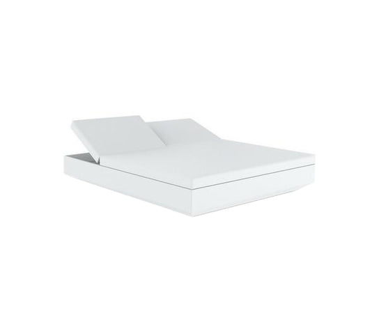 High end Vela Daybed 2 Reclining Backrest Square by Vondom Casa Design