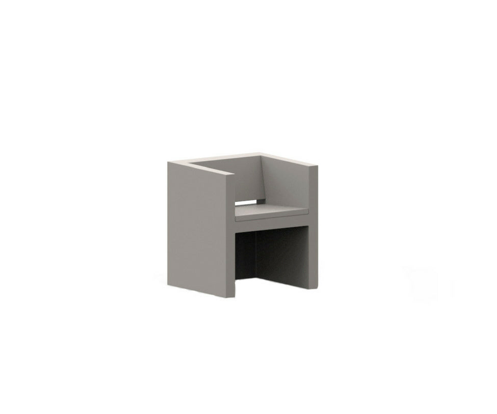 Vela Armchair