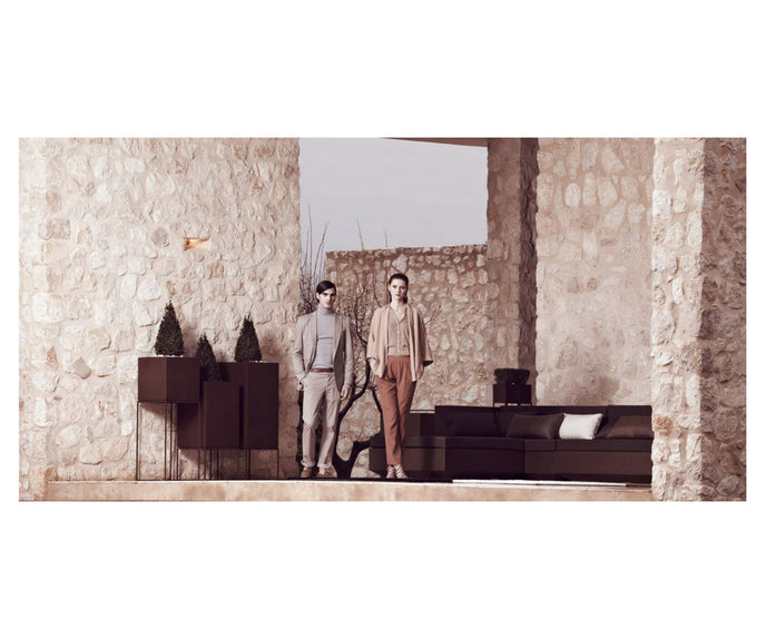 High end Vela High Cube Planter by Vondom Casa Design